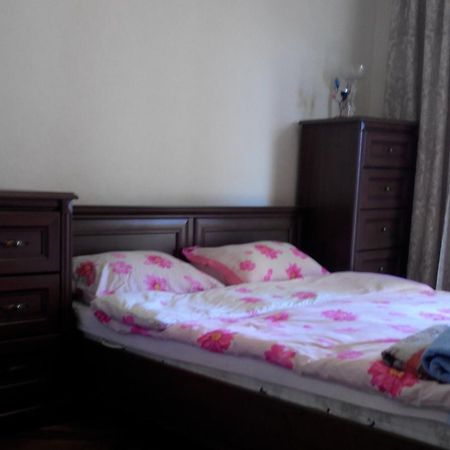 Comfortable Flat Near The Dnieper River In Киев Экстерьер фото